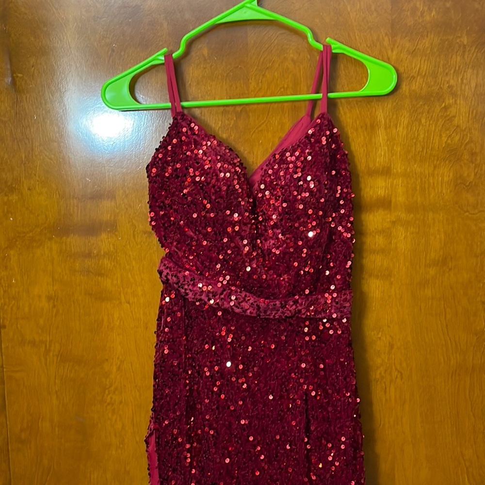 Burgundy Velvet Sequin Bodycon Evening Gown